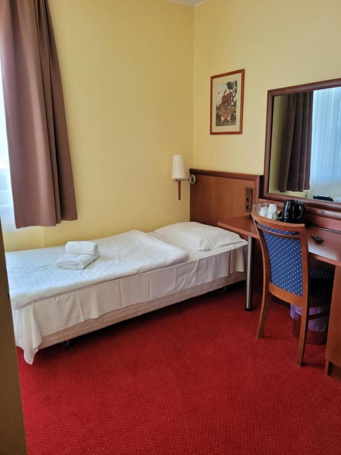 Virgo B&B Biznes Rumia Extérieur photo