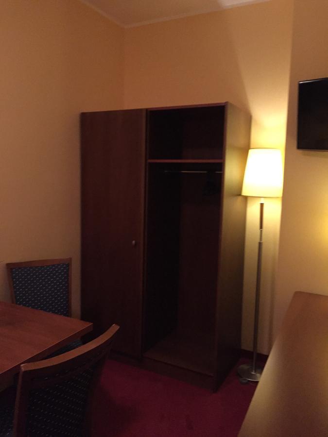 Virgo B&B Biznes Rumia Extérieur photo